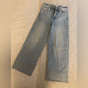 Hidden Wide Leg Crop Jeans